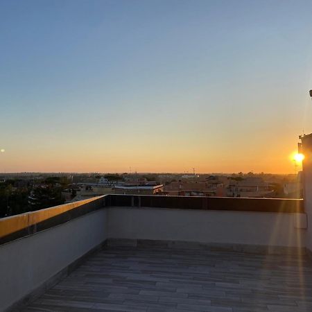 Attico Panoramico Luxury Roma Apartment Exterior photo