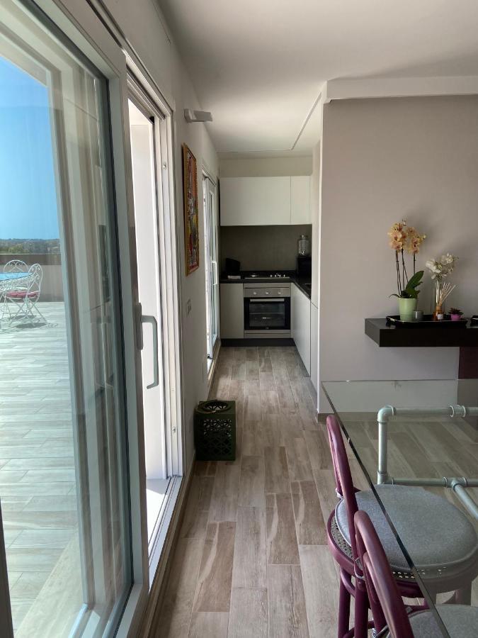 Attico Panoramico Luxury Roma Apartment Exterior photo